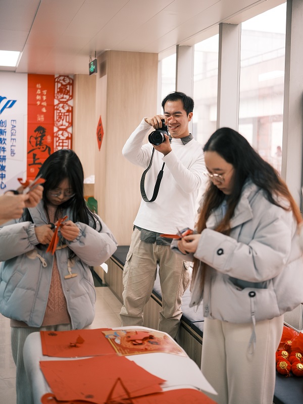 实验室新春年会活动现场3